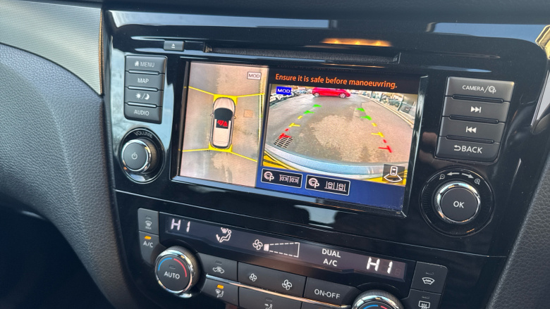 Nissan Qashqai 1.3 DiG-T Tekna+ 5dr Petrol Hatchback